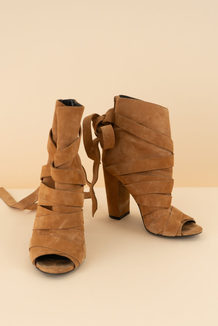 aldo brown suede strappy open toe high heel bootie (39; retail $140)