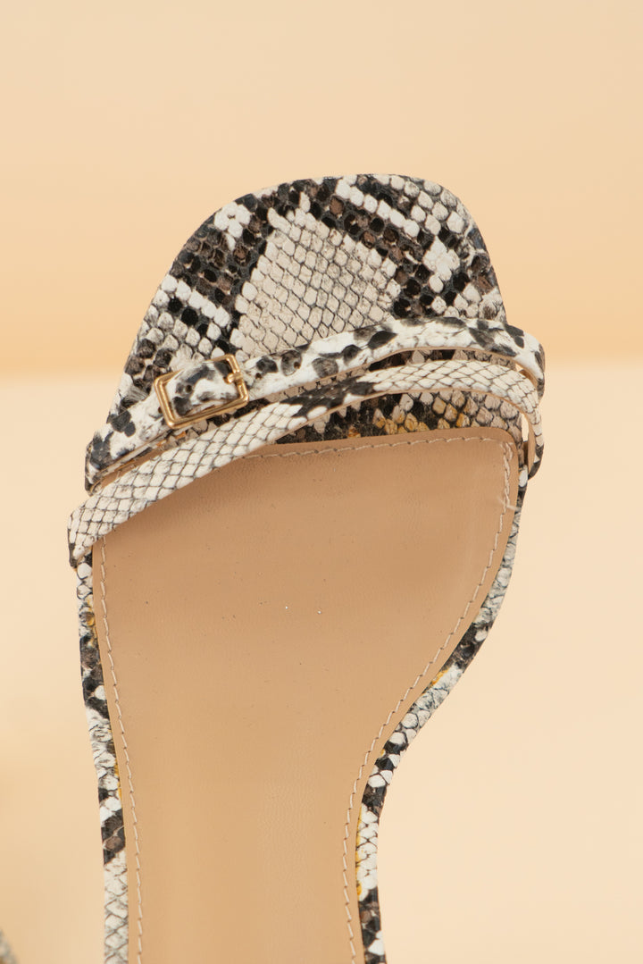 shoedazzle brown/cream snakeskin heels (8; retail $49.95)