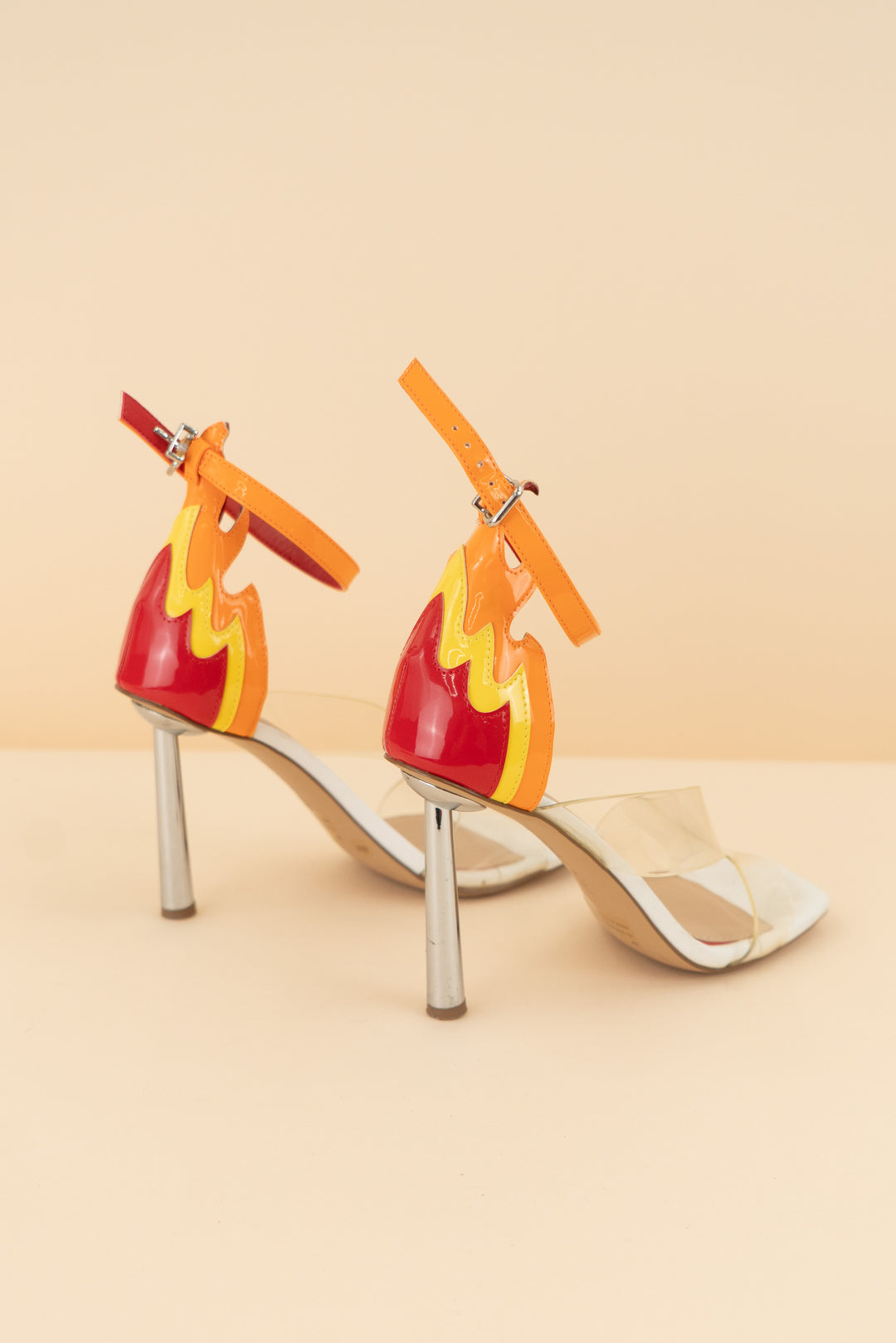 AUCTION gianni bini flame pattern and clear heels (8)