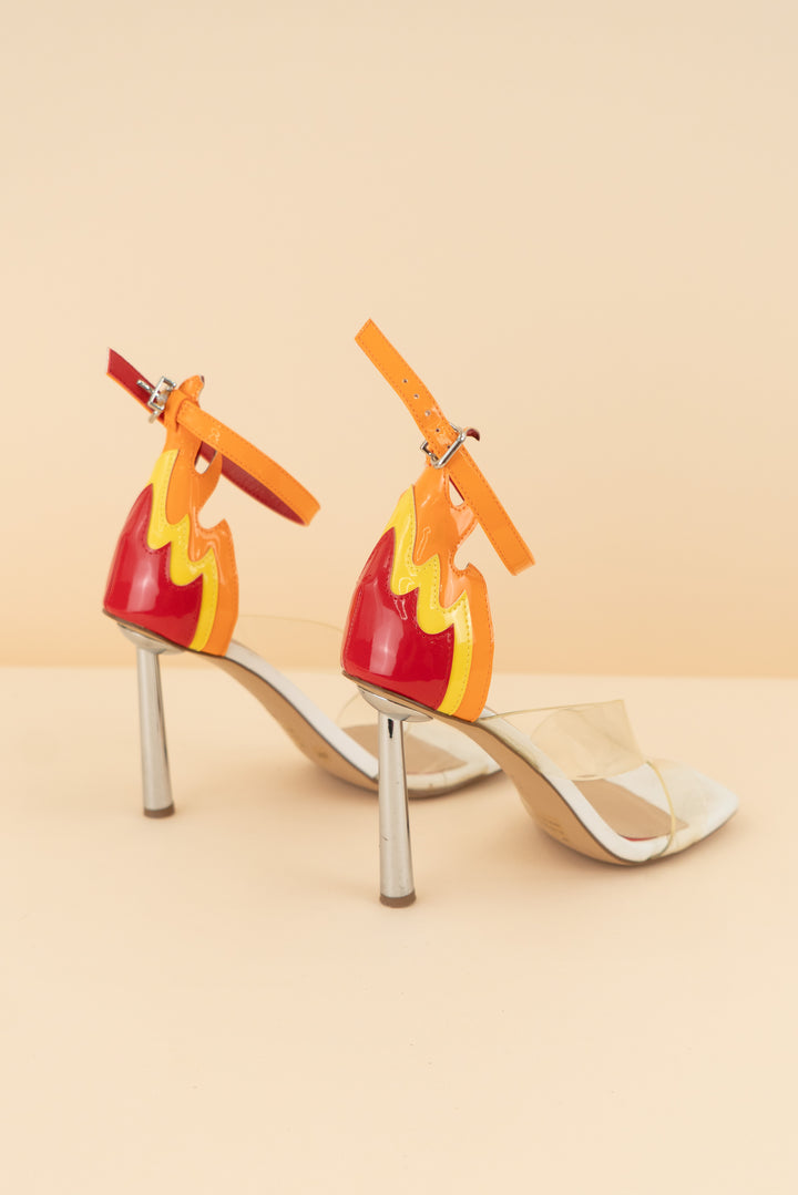 AUCTION gianni bini flame pattern and clear heels (8)