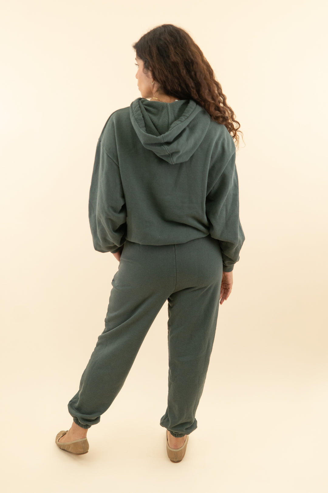 alo dark green hoodie and jogger set (s)