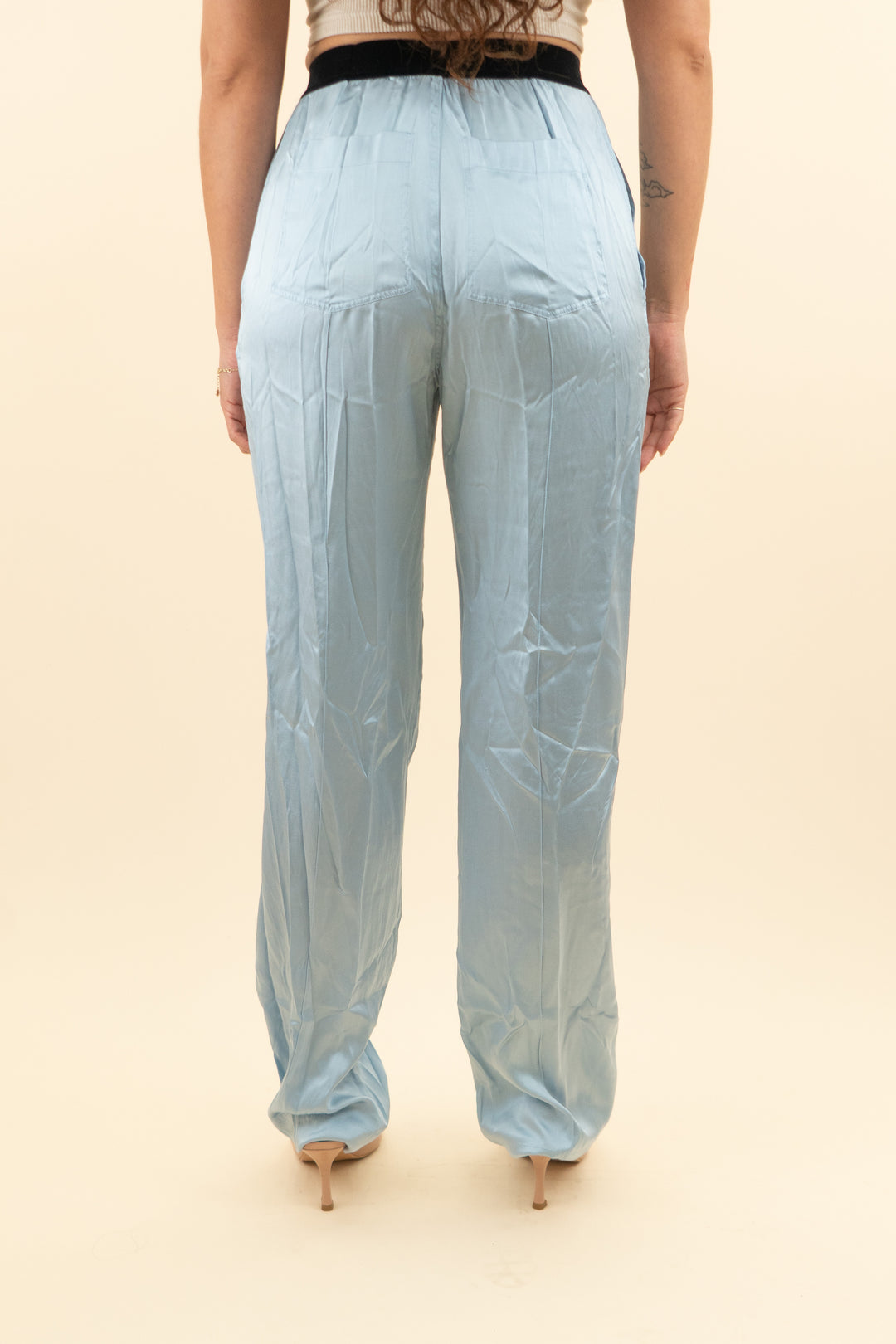 AUCTION tom ford baby blue satin pants (s)