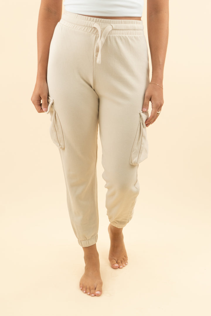 zara cream cargo joggers (s; retail $39.90)