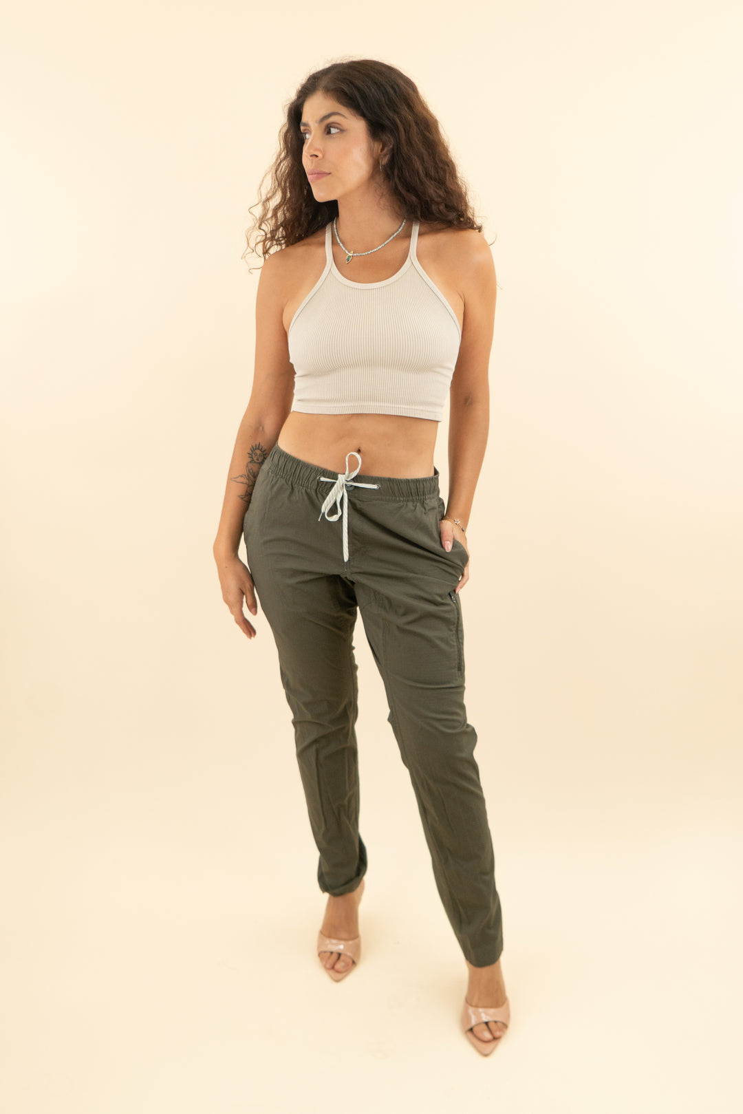 vuori army green mens pants (m; retail $128)