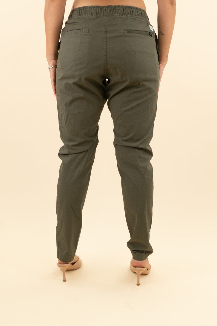 vuori army green mens pants (m; retail $128)