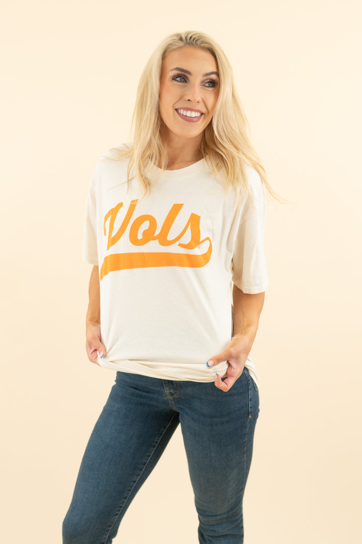 cream vols logo t-shirt (l; retail $38)