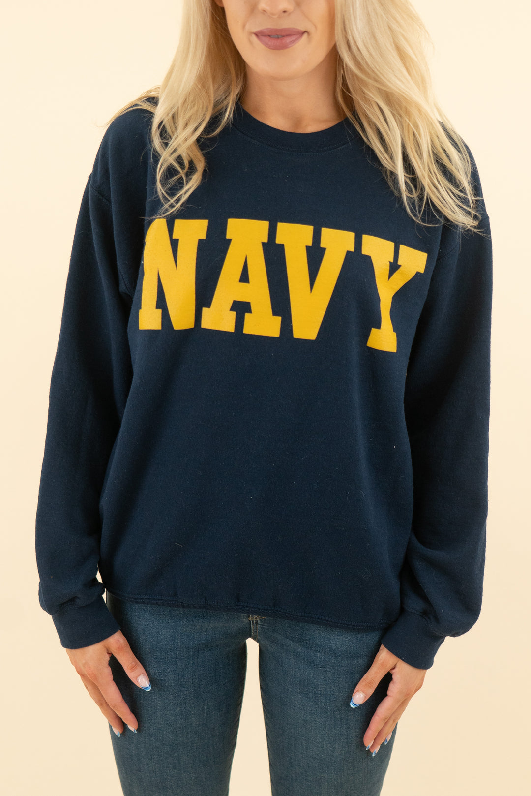 AUCTION gildan us navy crewneck sweatshirt (m)