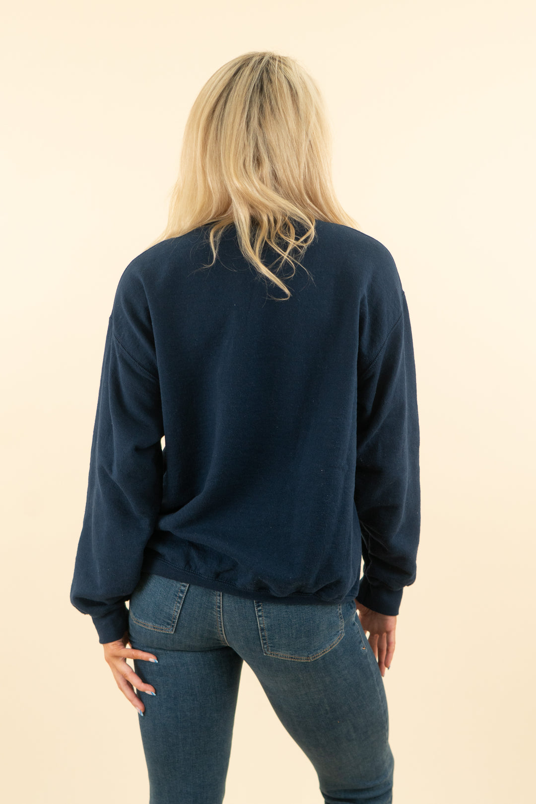 AUCTION gildan us navy crewneck sweatshirt (m)