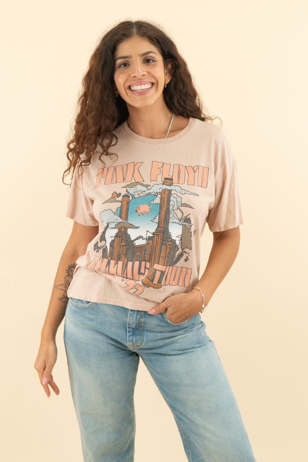 AUCTION daydreamer tan pink floyd graphic tee (m)