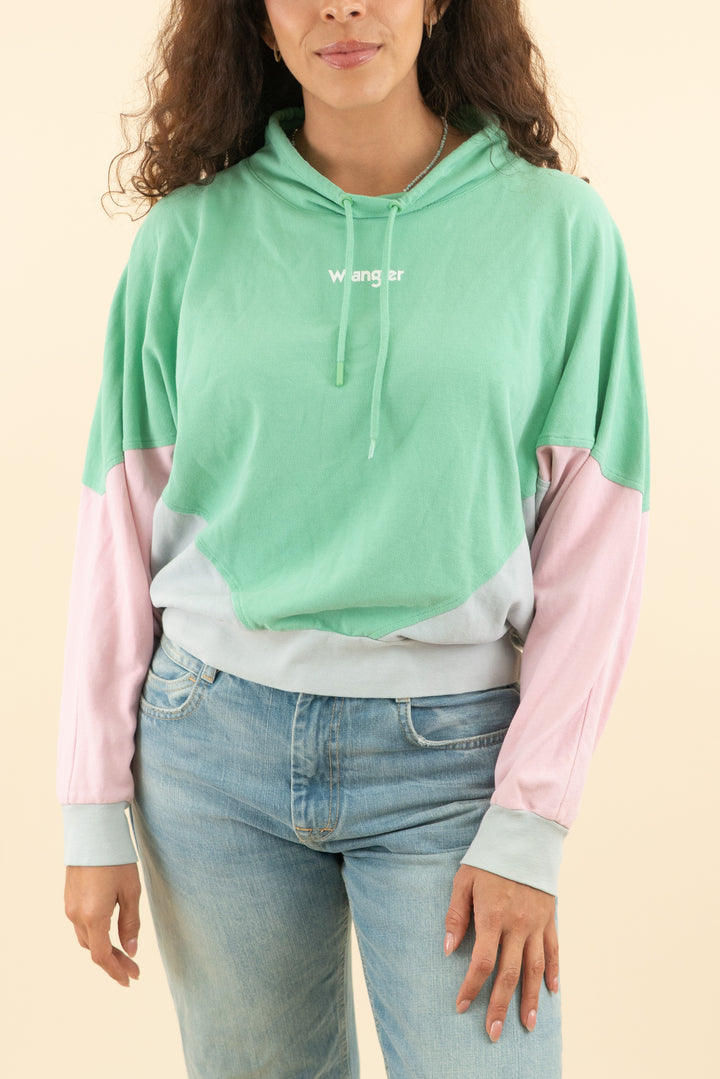AUCTION wrangler mint green/pink colorblock mock neck sweatshirt (l)
