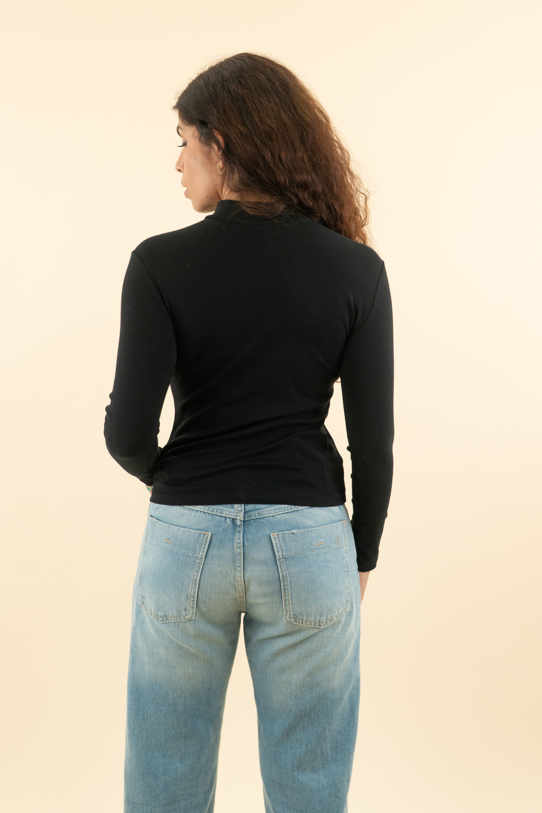 mangopop black long sleeve turtleneck top (m; retail $25)