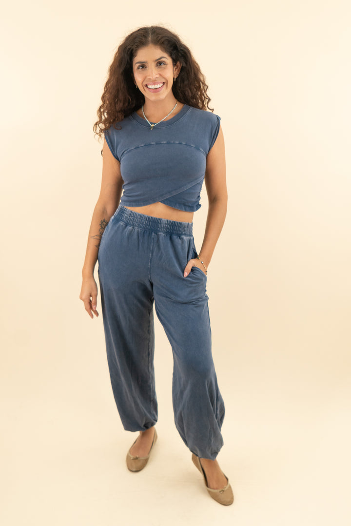 fp movement slate blue hot shot crossover set (s; retail $98)