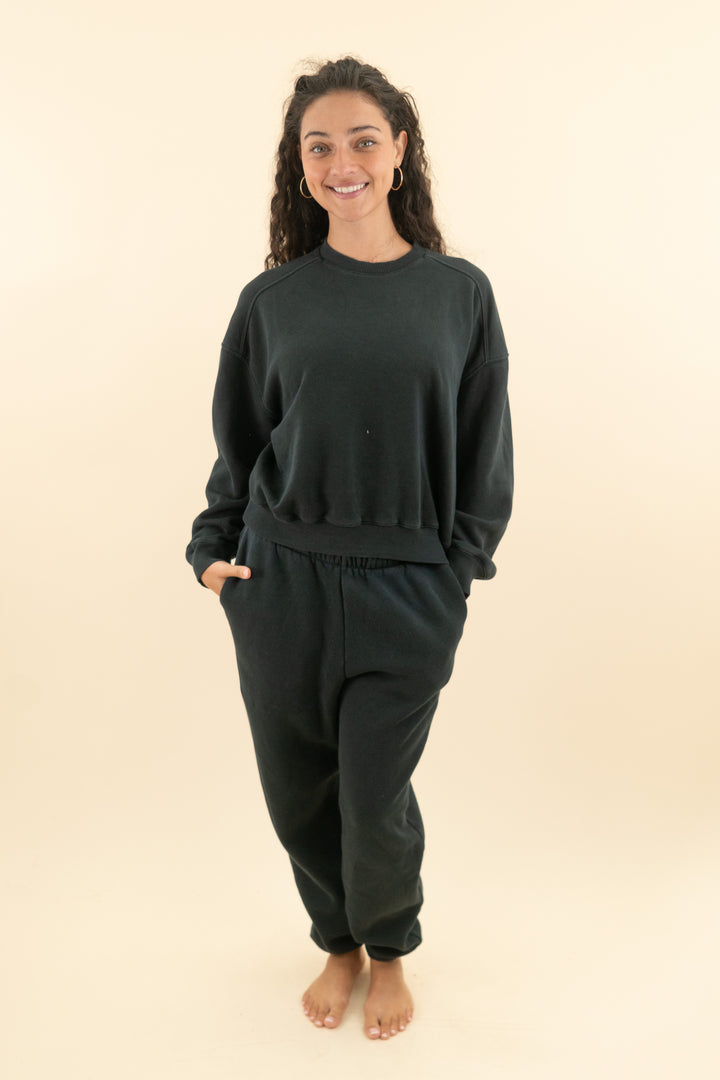 AUCTION nuuds black crewneck sweatpants set (s)