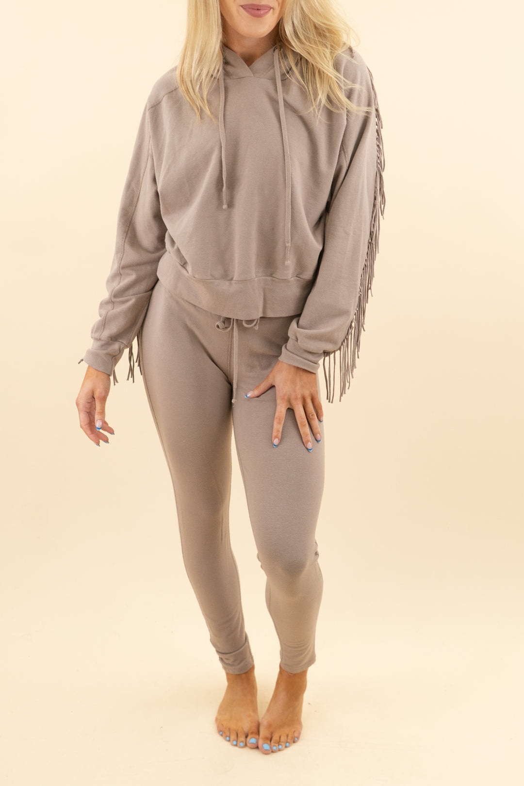 AUCTION brittany aldean mauve fringe hoodie sweat set (s)