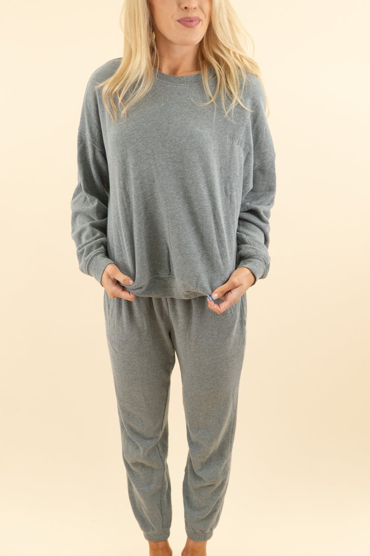 AUCTION wsly grey crewneck sweat set (s)