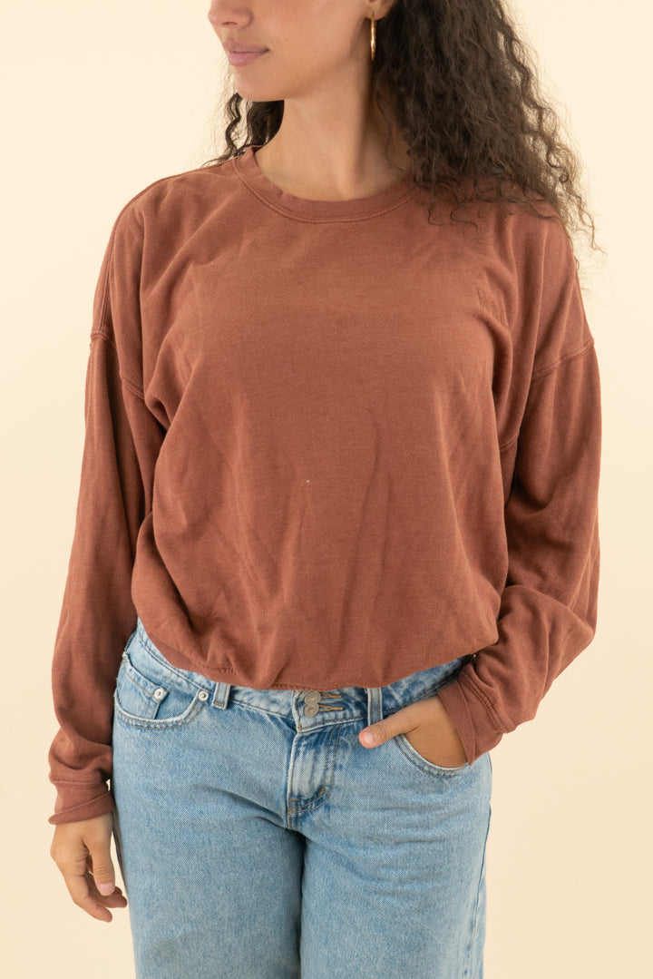 AUCTION wsly terracotta brown crew neck (m)