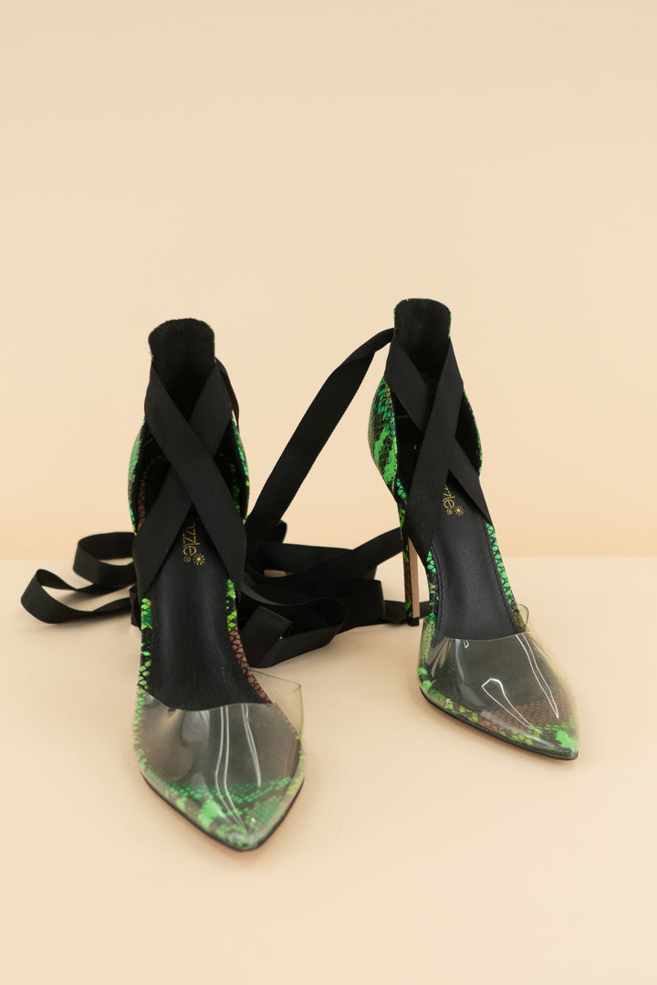 AUCTION shoedazzle green/black/clear snakeskin ribbon heels (8)