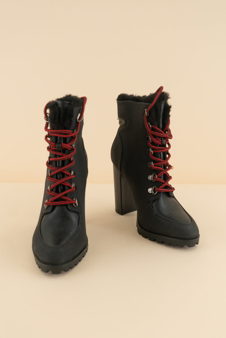 shoedazzle black red lace up inner fur booties (7; retail $59.95)