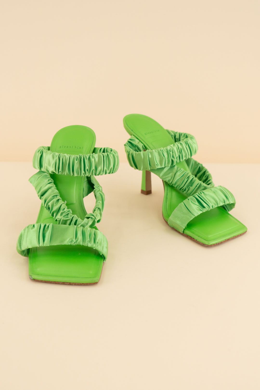 AUCTION gianni bini lime green satin mini heels (8.5)