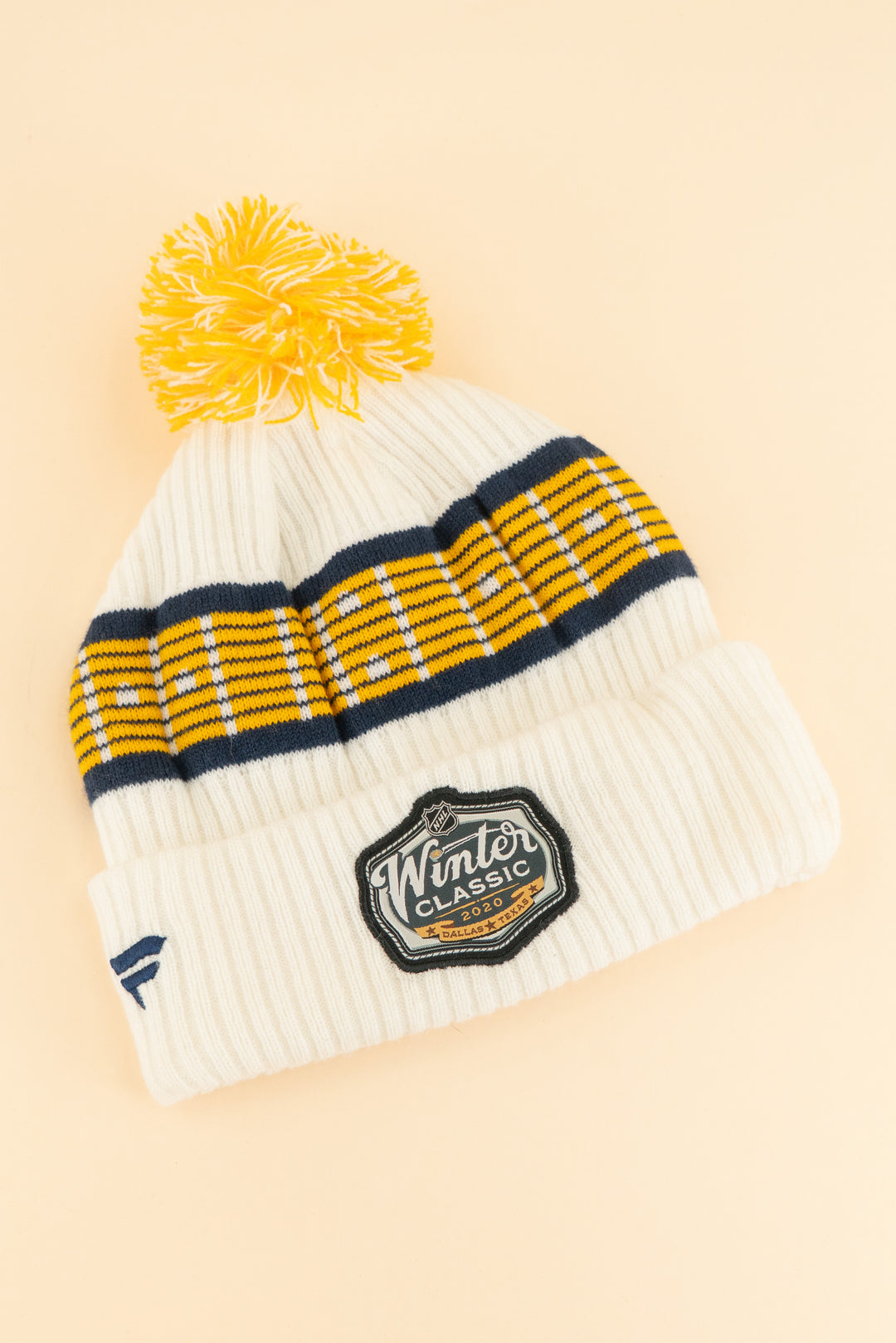 AUCTION nhl nashville predators winter classic beanie (os)