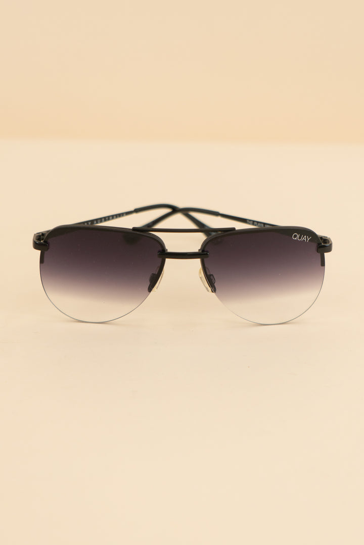 quay black/clear ombre aviator sunglasses (os: retail $85)