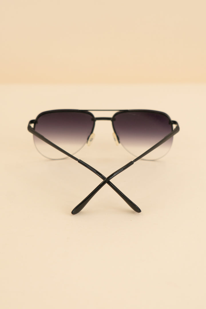 quay black/clear ombre aviator sunglasses (os: retail $85)