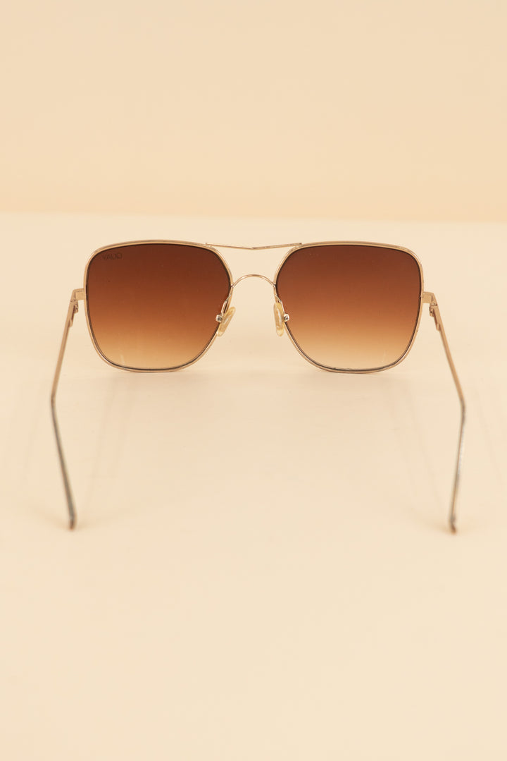 Auction quay gold brown lens oversized fashion sunglasses (os)