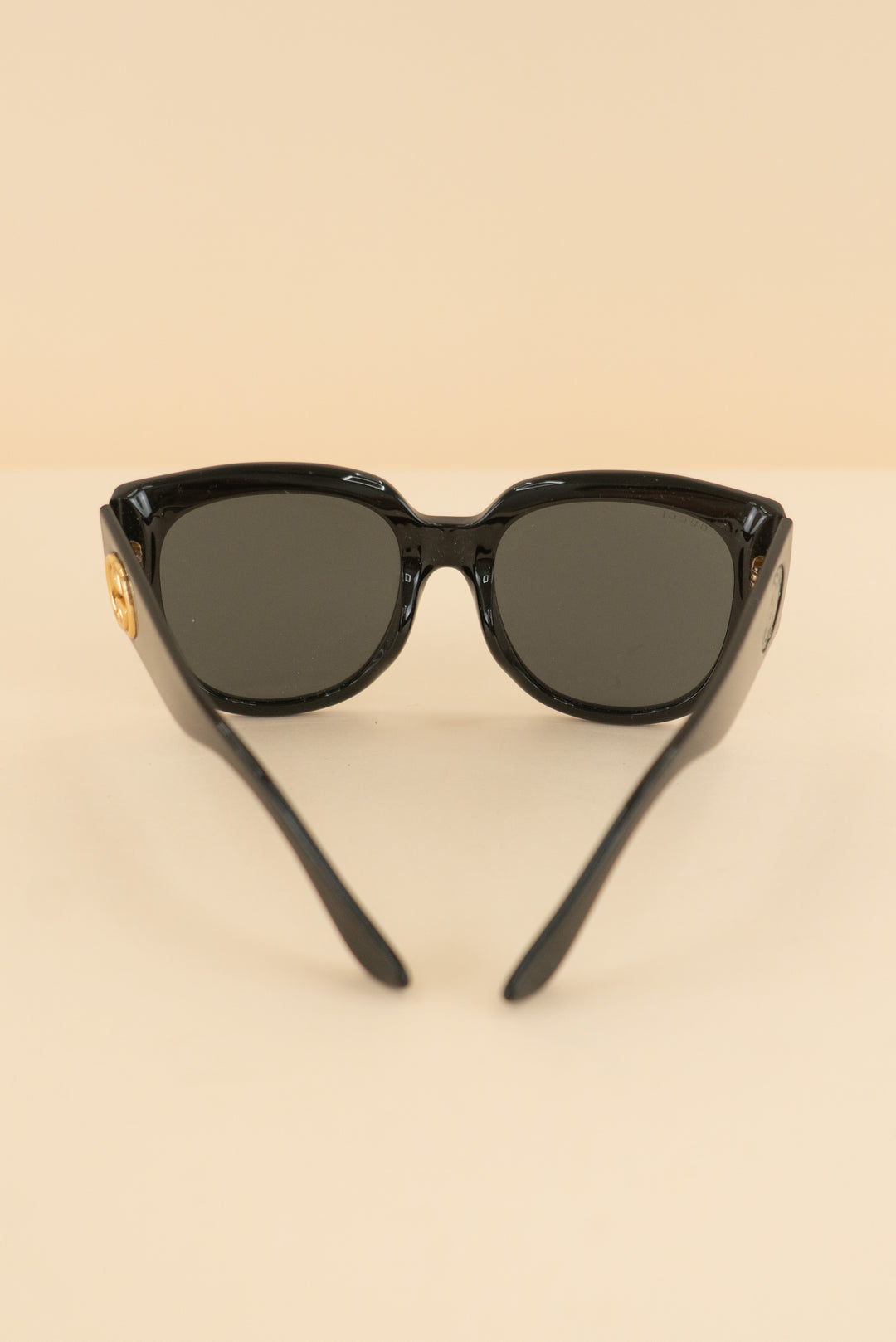 AUCTION gucci black square oversized sunglasses (os)