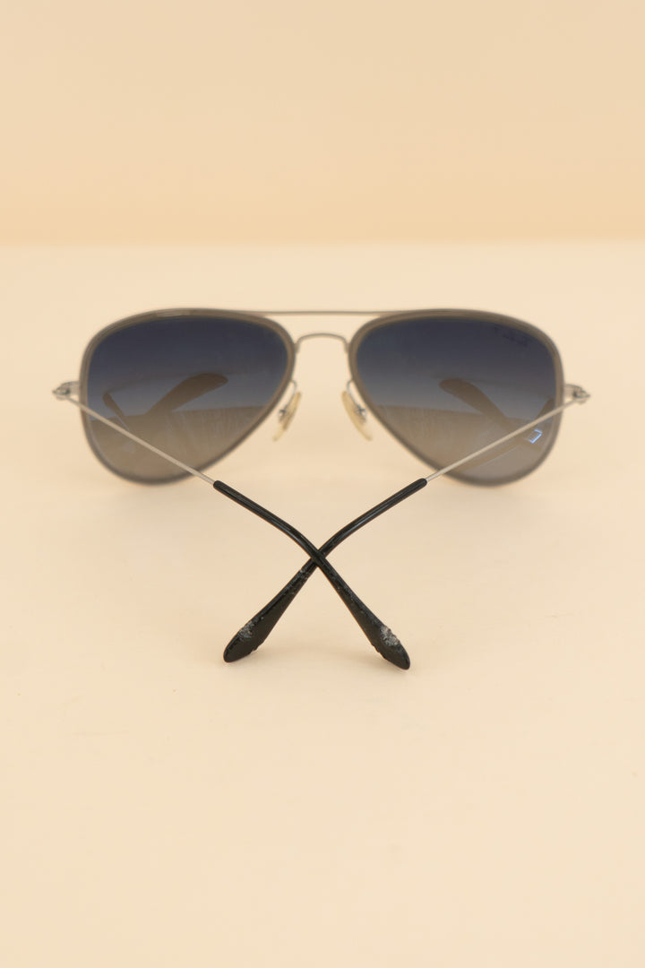 AUCTION ray ban grey polarized aviator sunglasses (os)