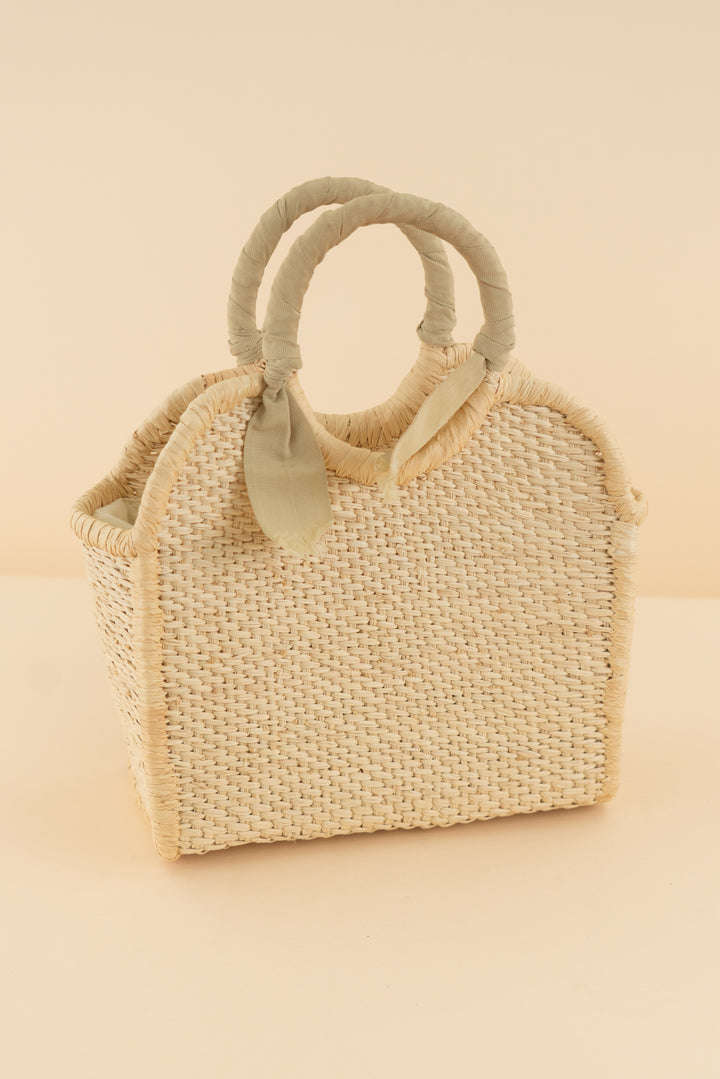 sensi studio cream straw handbag (retail $174)