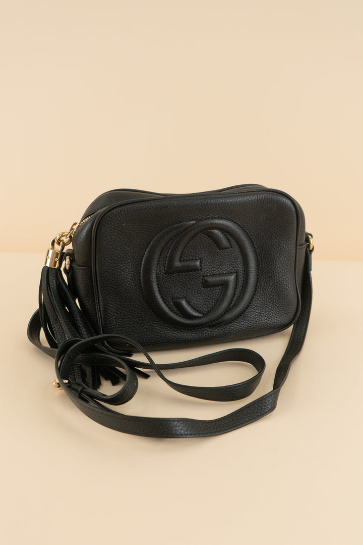 AUCTION gucci black leather soho disco bag (retail $1,950)