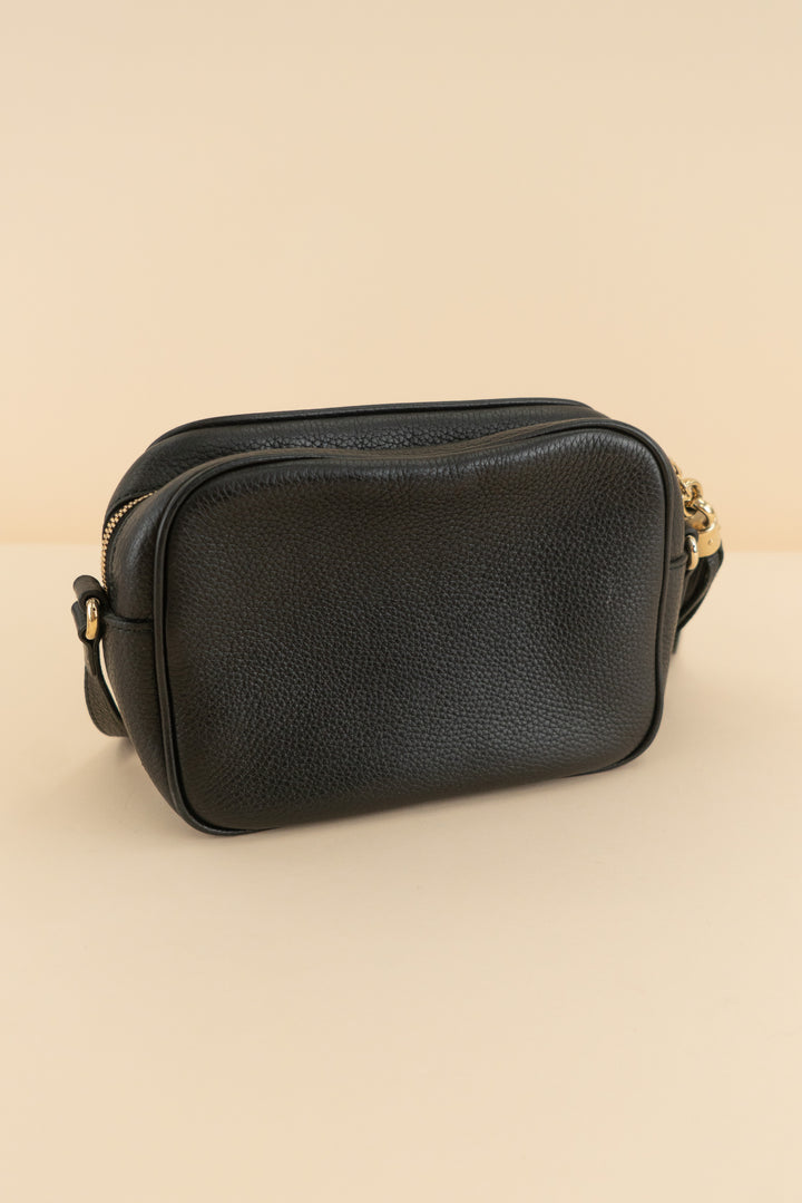 AUCTION gucci black leather soho disco bag (retail $1,950)