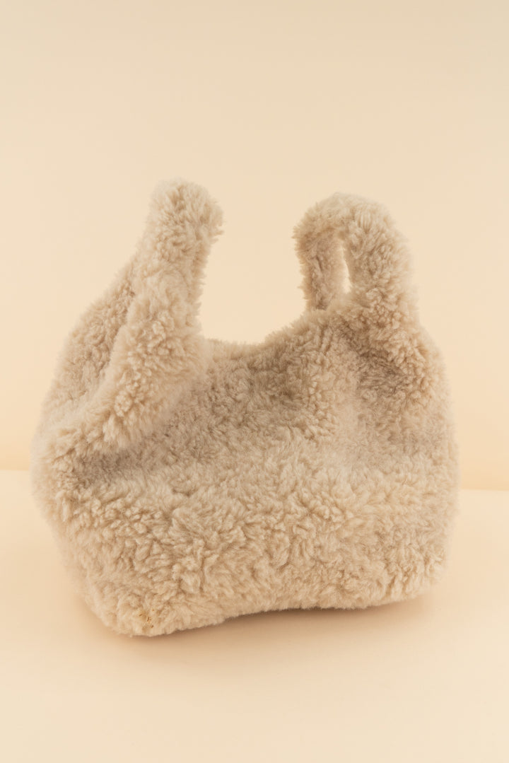AUCTION jakke beige faux fur tote bag (os)