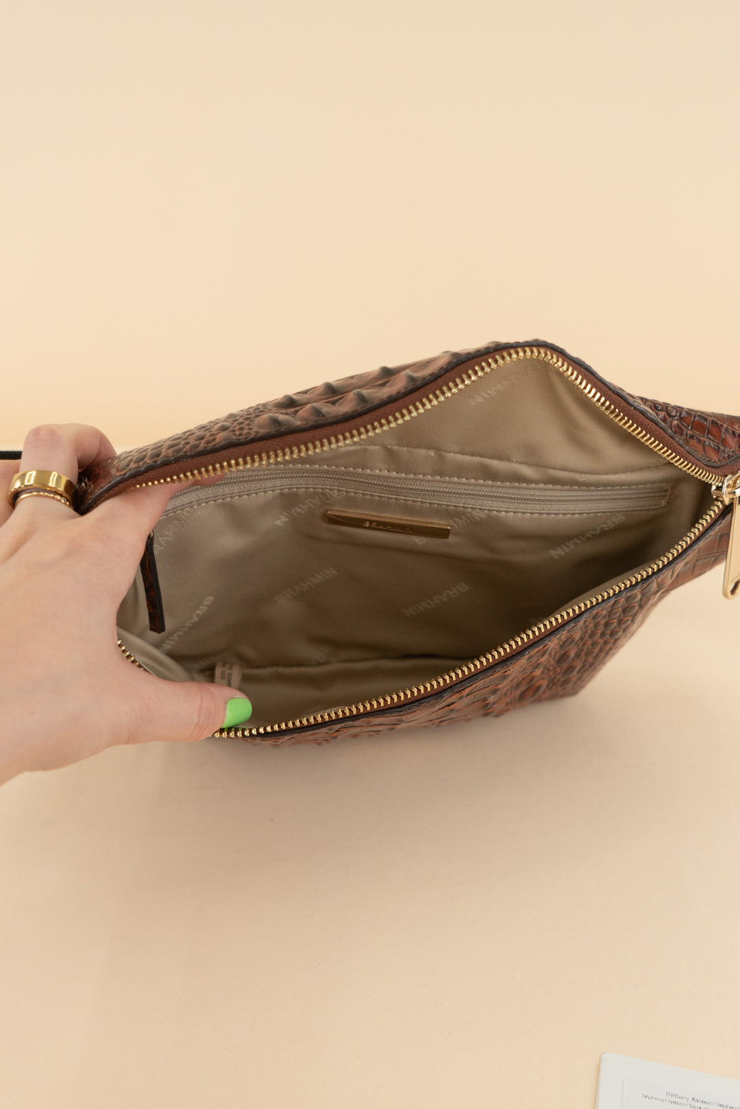 AUCTION brahmin brown faux croc belt and crossbody bag