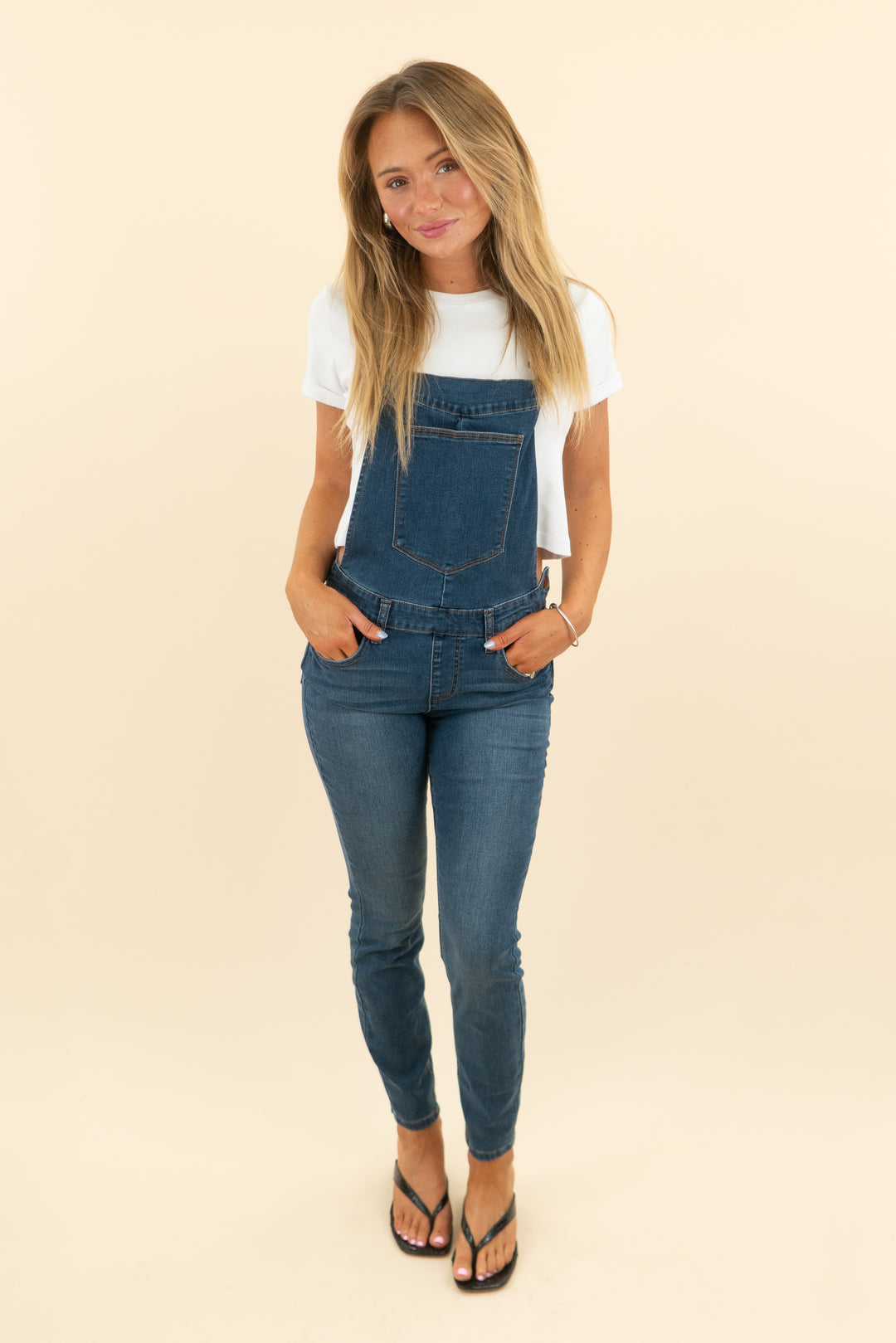 AUCTION wrangler dark wash skinny denim overalls (27)