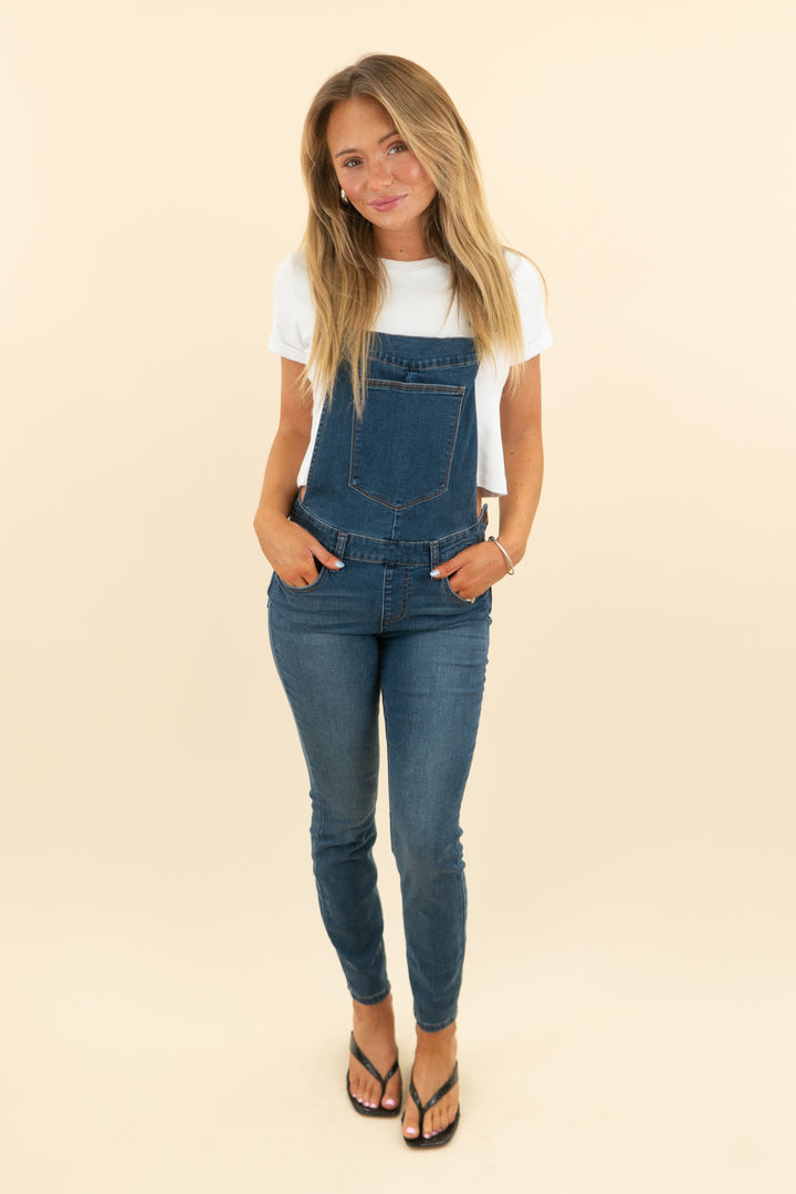 AUCTION wrangler dark wash skinny denim overalls (27)