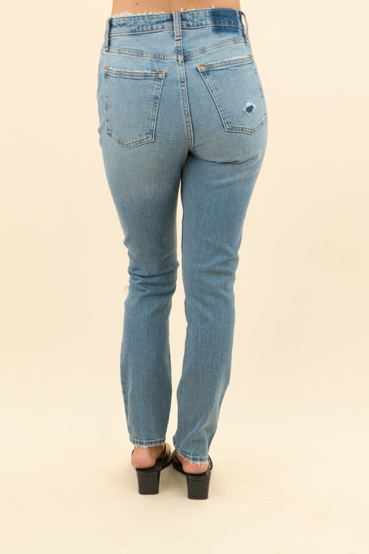 abercrombie & fitch the skinny high rise denim (26; retail $95)