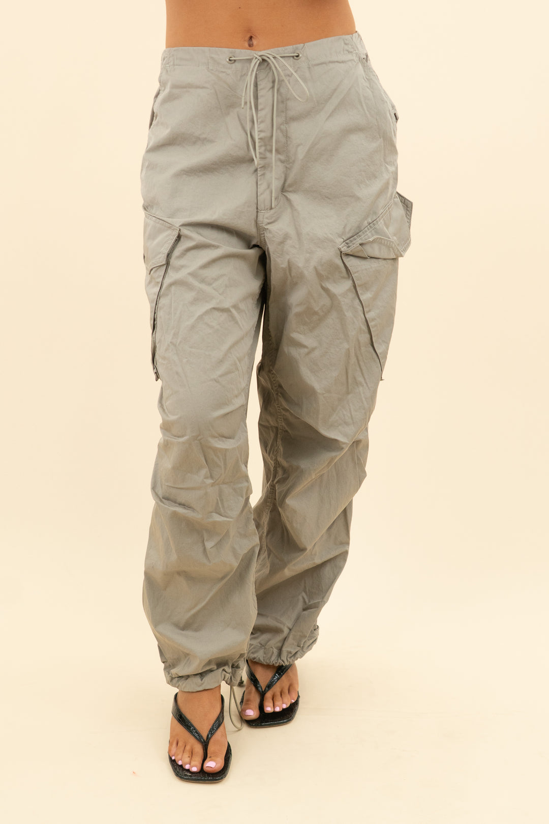 AUCTION agolde taupe cargo joggers (xs)