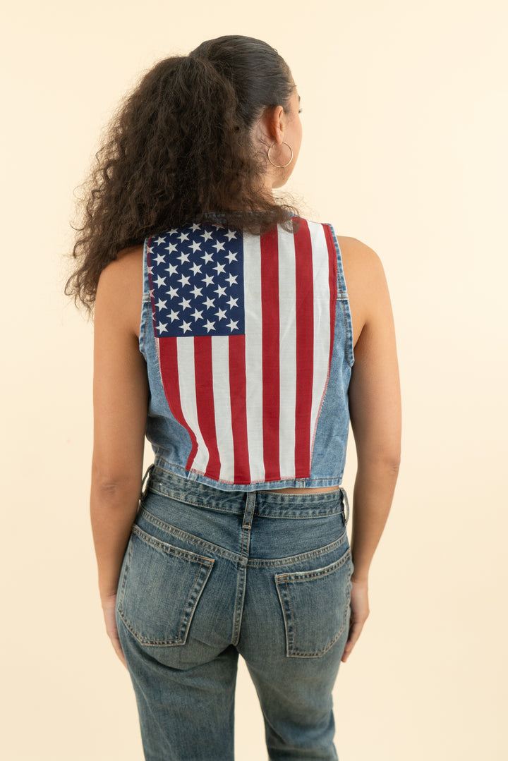 AUCTION three sons medium wash denim vest with american flag (l)