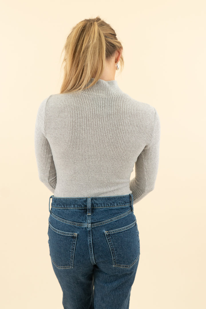 jlux label grey soft ribbed long sleeve turtleneck bodysuit* (s; retail $65)