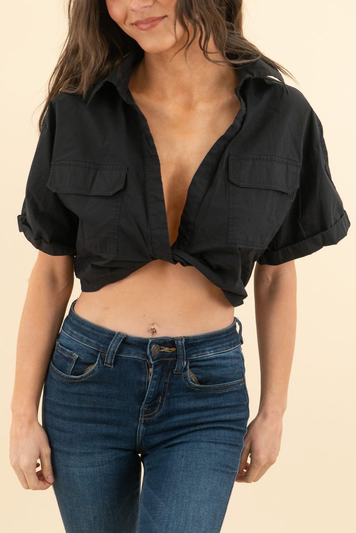 AUCTION zara black linen cropped crossover collared shirt (s)