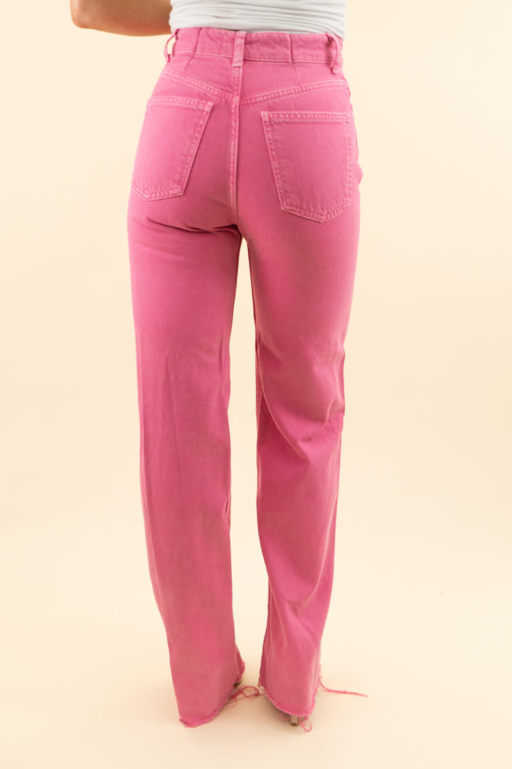 AUCTION zara bright pink slouched raw hem pants (6)
