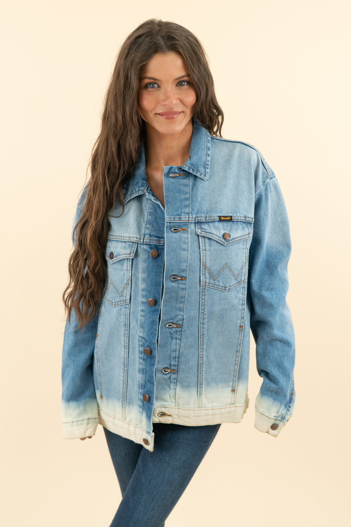 AUCTION wrangler light wash to white denim jacket (l)