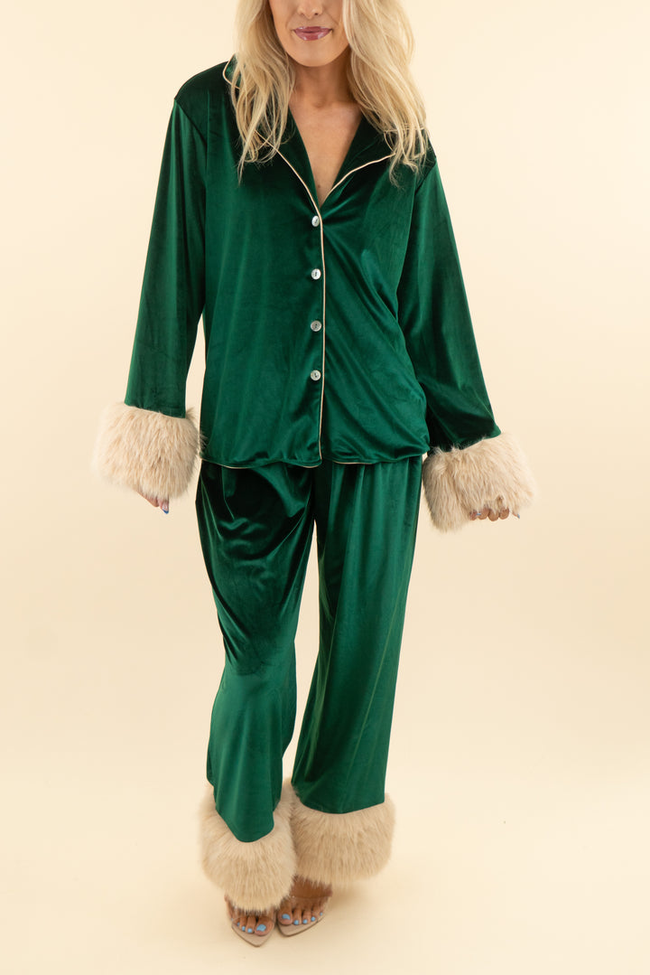 AUCTION khepris dark green velvet cream fur long set (s)