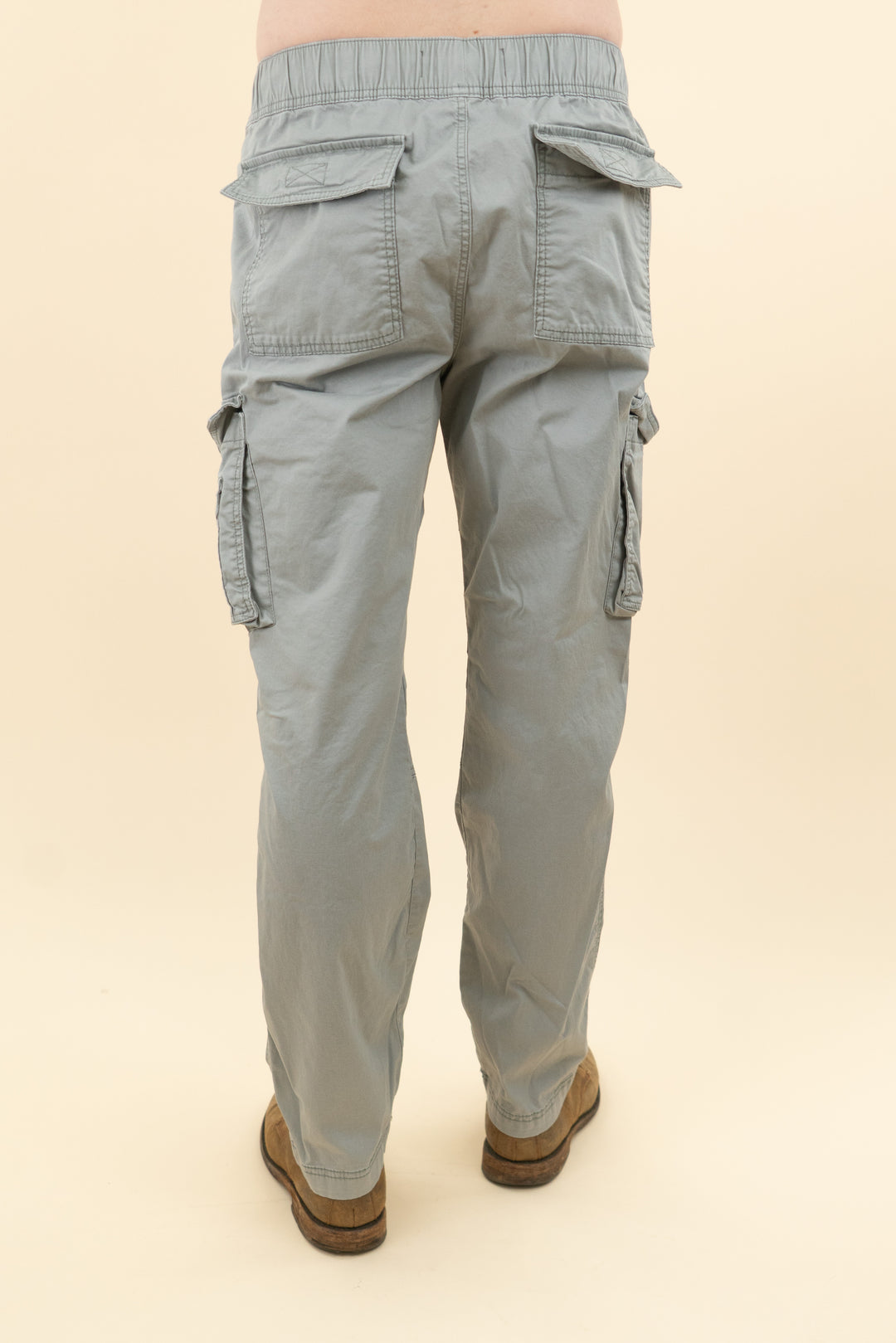 AUCTION hollister grey slim straight cargo pants (l)- JASON