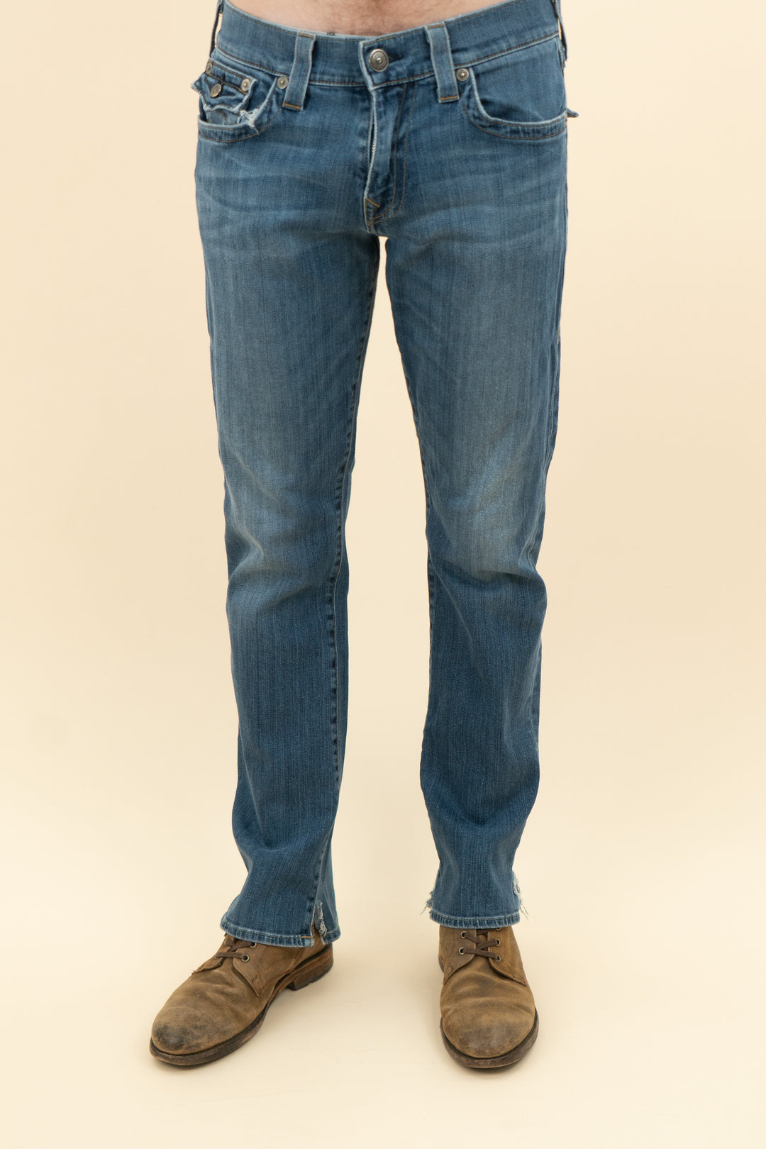 AUCTION true religion medium wash relaxed straight jeans (33)- JASON