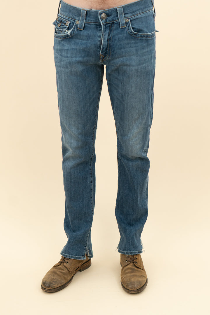 AUCTION true religion medium wash relaxed straight jeans (33)- JASON
