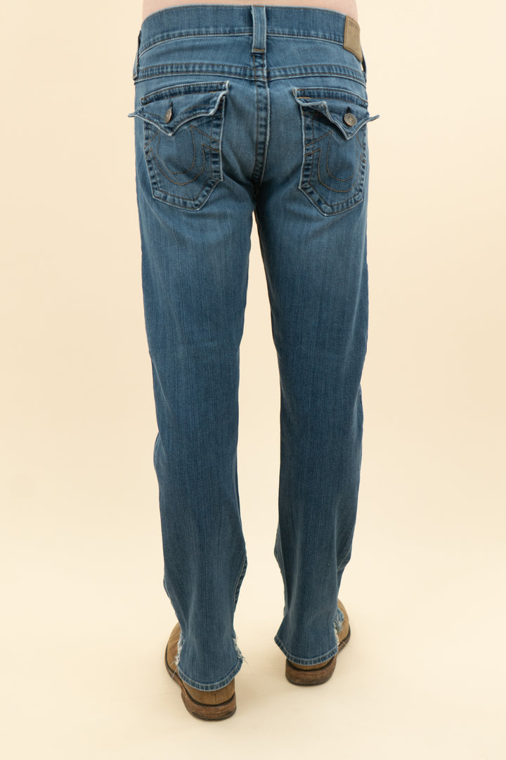 AUCTION true religion medium wash relaxed straight jeans (33)- JASON