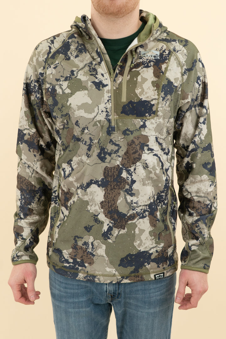 AUCTION kings camo quarter zip nwt (l)- JASON