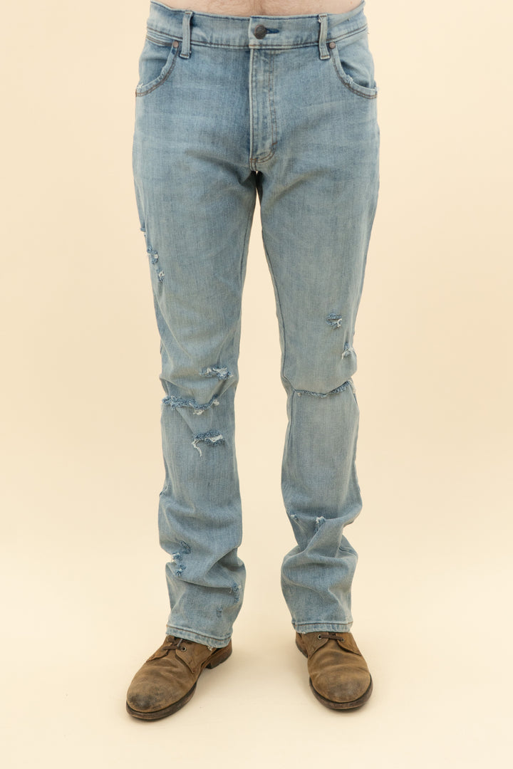 AUCTION wrangler light wash slim bootcut distressed jeans (34x36)- JASON